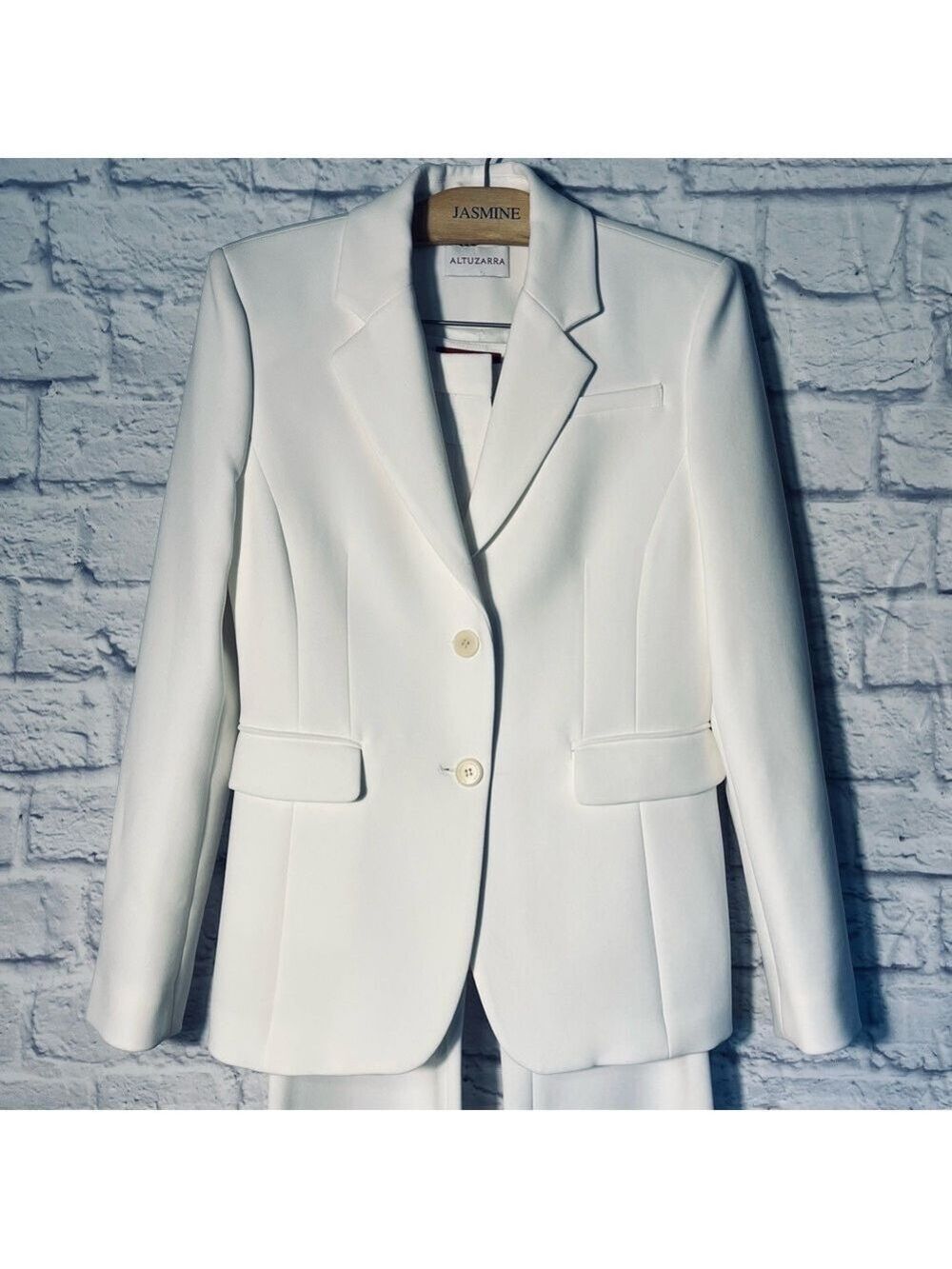 Altuzzara Women’s Fenice Two-Button Jacket Blazer Optic White 40 US 8 - Picture 9 of 15